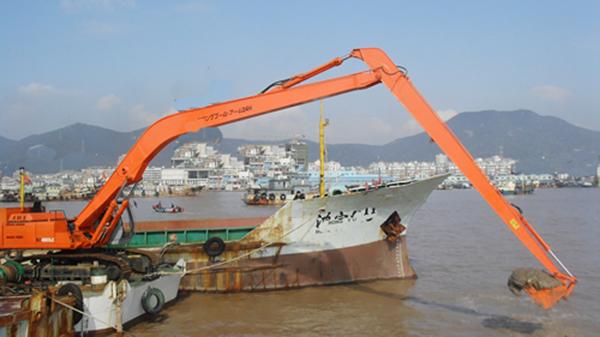 Trodat Shipyard Backhoe Dredger Crawler Hypraulic Excavator Sand Dredger Engineering Ship for sale